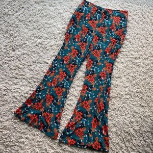 NWOT Free People Bell Bottom Pants 💛